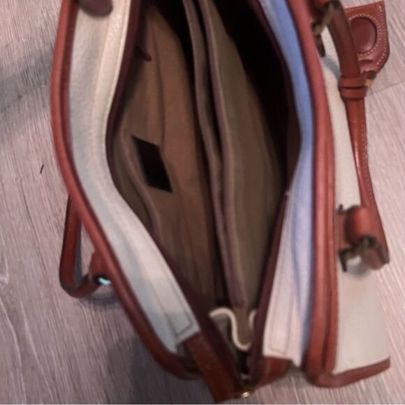 VTG 90s Liz Claiborne Leather Rolled Dual Handle Cream Pebbled Leather brown Bag - Picture 8 of 15